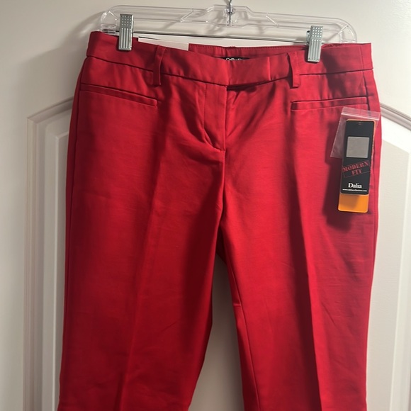 NWT Classic Boot Leg Red Trouser - Picture 4 of 10